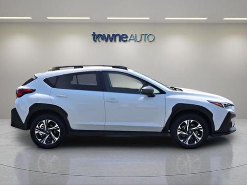 Crystal White Pearl 2025 Subaru Crosstrek Premium