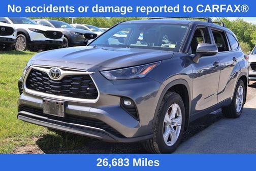 Magnetic Gray Metallic 2023 Toyota Highlander LE