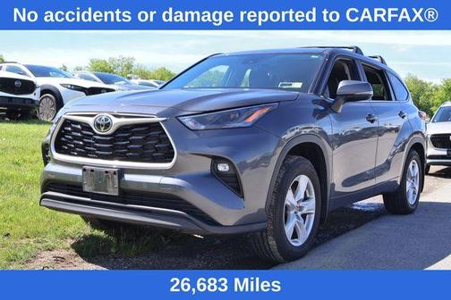 Magnetic Gray Metallic 2023 Toyota Highlander LE