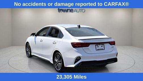 Snow White Pearl 2024 Kia Forte GT-Line