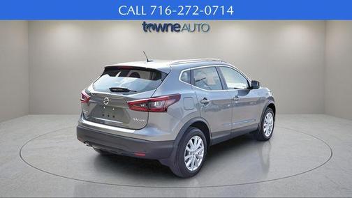 2021 Nissan Rogue Sport SV