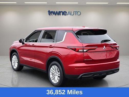 Diamond Red 2024 Mitsubishi Outlander ES
