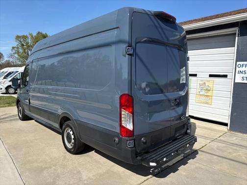 2020 Ford Transit-250 Base