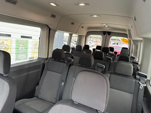 2022 Ford Transit-350 XLT