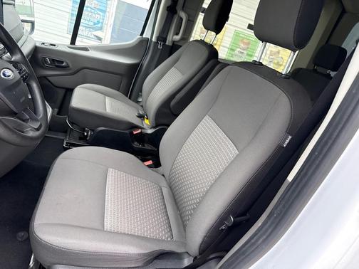 Oxford White 2024 Ford Transit-350 XL