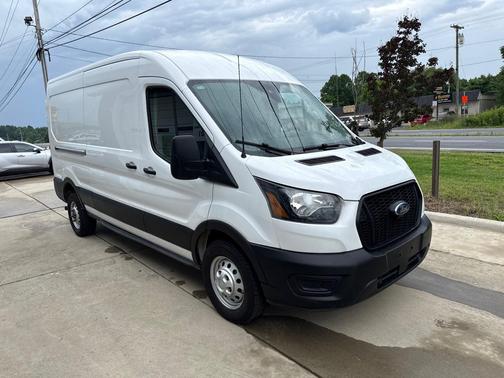 Oxford White 2023 Ford Transit-250 Base