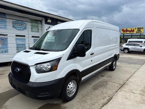 Oxford White 2023 Ford Transit-250 Base