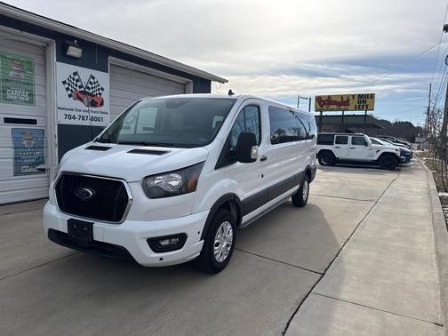 2024 Ford Transit-350 XLT