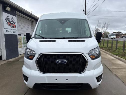 2025 Ford Transit-350 XL