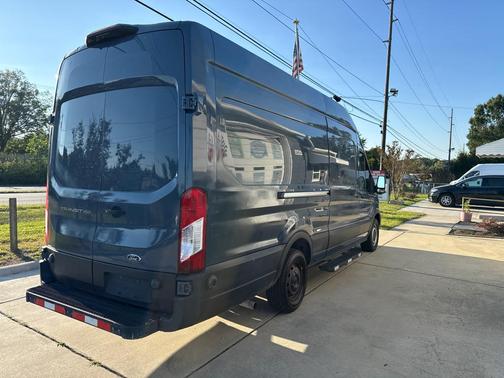 2020 Ford Transit-250 Base