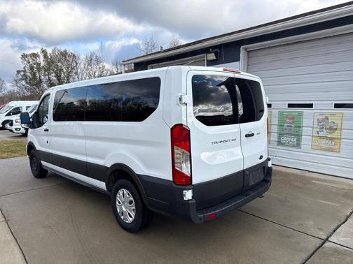 2021 Ford Transit-350 XLT