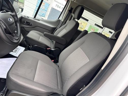 2024 Ford Transit-350 XL