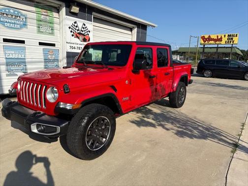 2023 Jeep Gladiator Overland