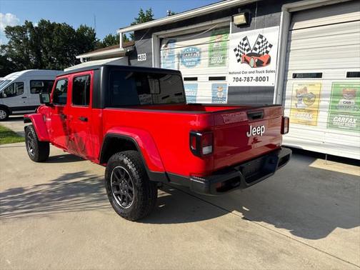 2023 Jeep Gladiator Overland