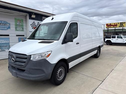 2021 Mercedes-Benz Sprinter 2500 Standard Roof
