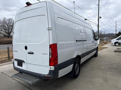 2021 Mercedes-Benz Sprinter 2500 Standard Roof