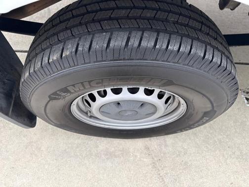 2021 Mercedes-Benz Sprinter 2500 Standard Roof