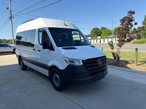 WHITE 2025 Mercedes-Benz Sprinter 2500 Standard Roof