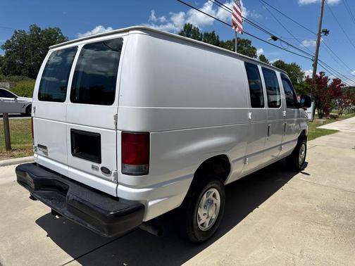 2011 Ford E350 Super Duty Recreational