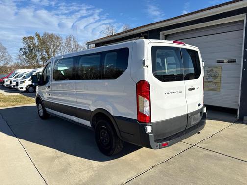 2021 Ford Transit-350 XLT