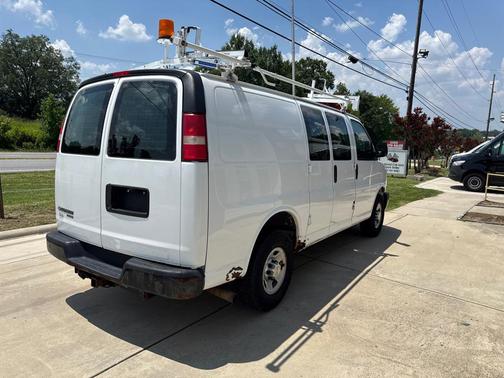 Summit White 2012 Chevrolet Express 2500 Work Van