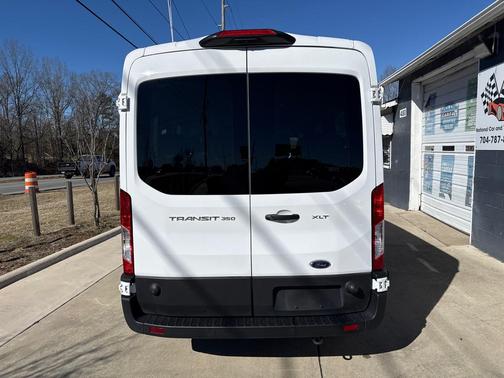 2024 Ford Transit-350 XLT