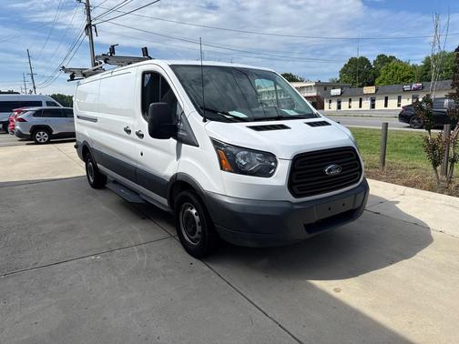 Oxford White 2018 Ford Transit-250 Base