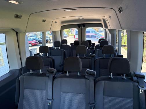 Oxford White 2024 Ford Transit-350 XL