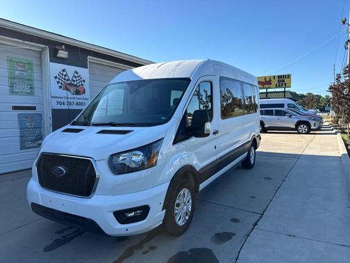Oxford White 2024 Ford Transit-350 XL