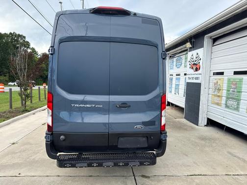 2019 Ford Transit-250 Base
