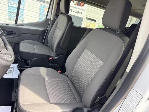 2024 Ford Transit-350 XL