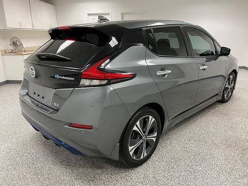 2020 Nissan Leaf SV 40 kWh