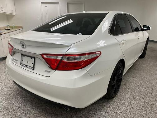 2017 Toyota Camry XSE