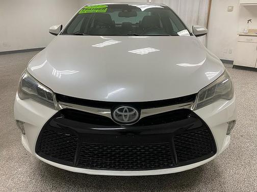 2017 Toyota Camry XSE