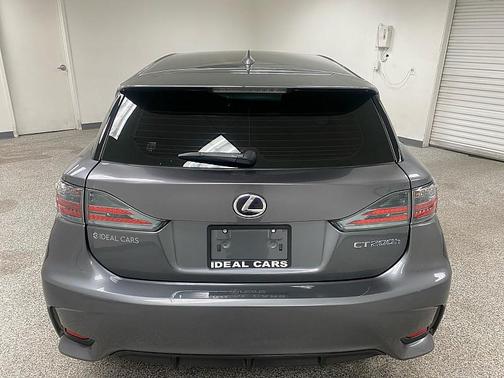 2016 Lexus CT 200h Base