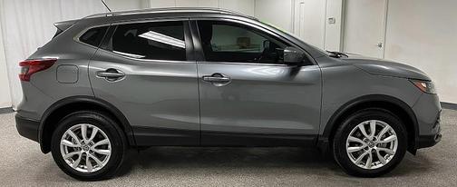 2021 Nissan Rogue Sport SV