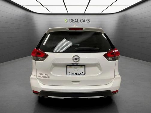 Glacier White 2017 Nissan Rogue S