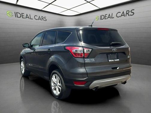 Ingot Silver 2017 Ford Escape SE