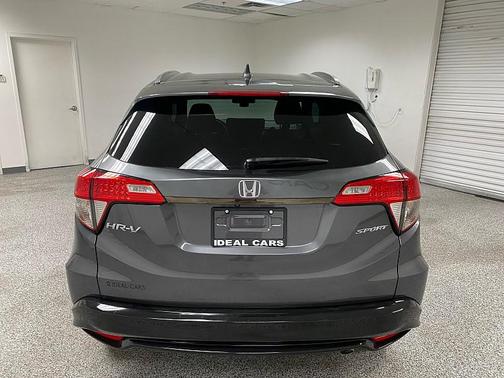 2021 Honda HR-V 2WD Sport