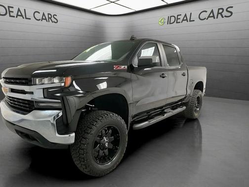 Black 2020 Chevrolet Silverado 1500 LT