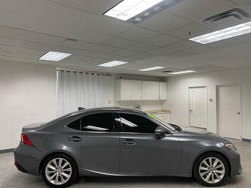 2016 Lexus IS 200t Base