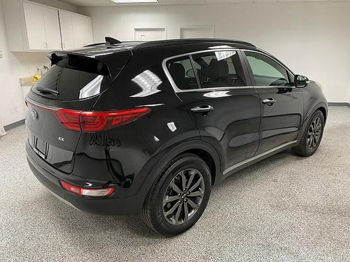 2018 Kia Sportage EX