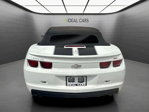 Summit White 2013 Chevrolet Camaro 2LT