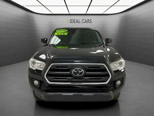 Black Sand Pearl 2019 Toyota Tacoma SR5
