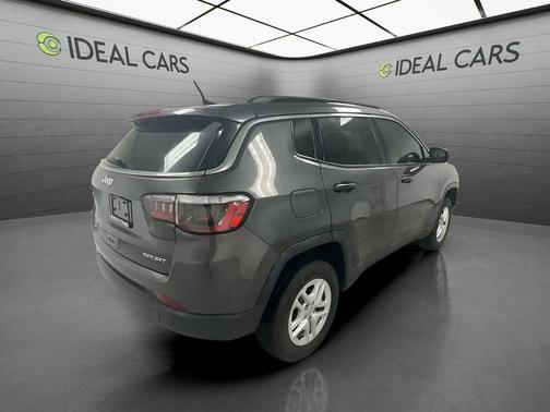 Granite Crystal Metallic Clearcoat 2021 Jeep Compass Sport