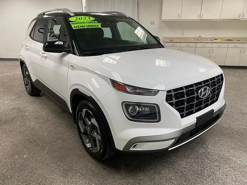 2023 Hyundai VENUE Limited