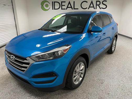2017 Hyundai TUCSON SE