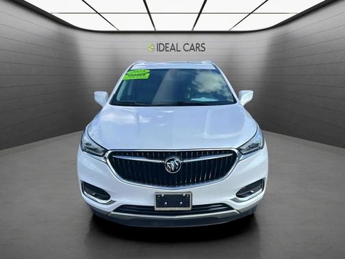 DIAMOND WHITE 2018 Buick Enclave Essence