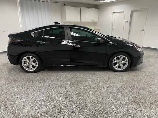2018 Chevrolet Volt Premier