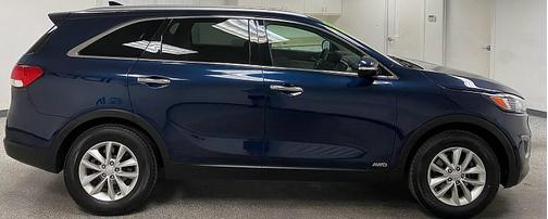 Blaze Blue 2018 Kia Sorento LX